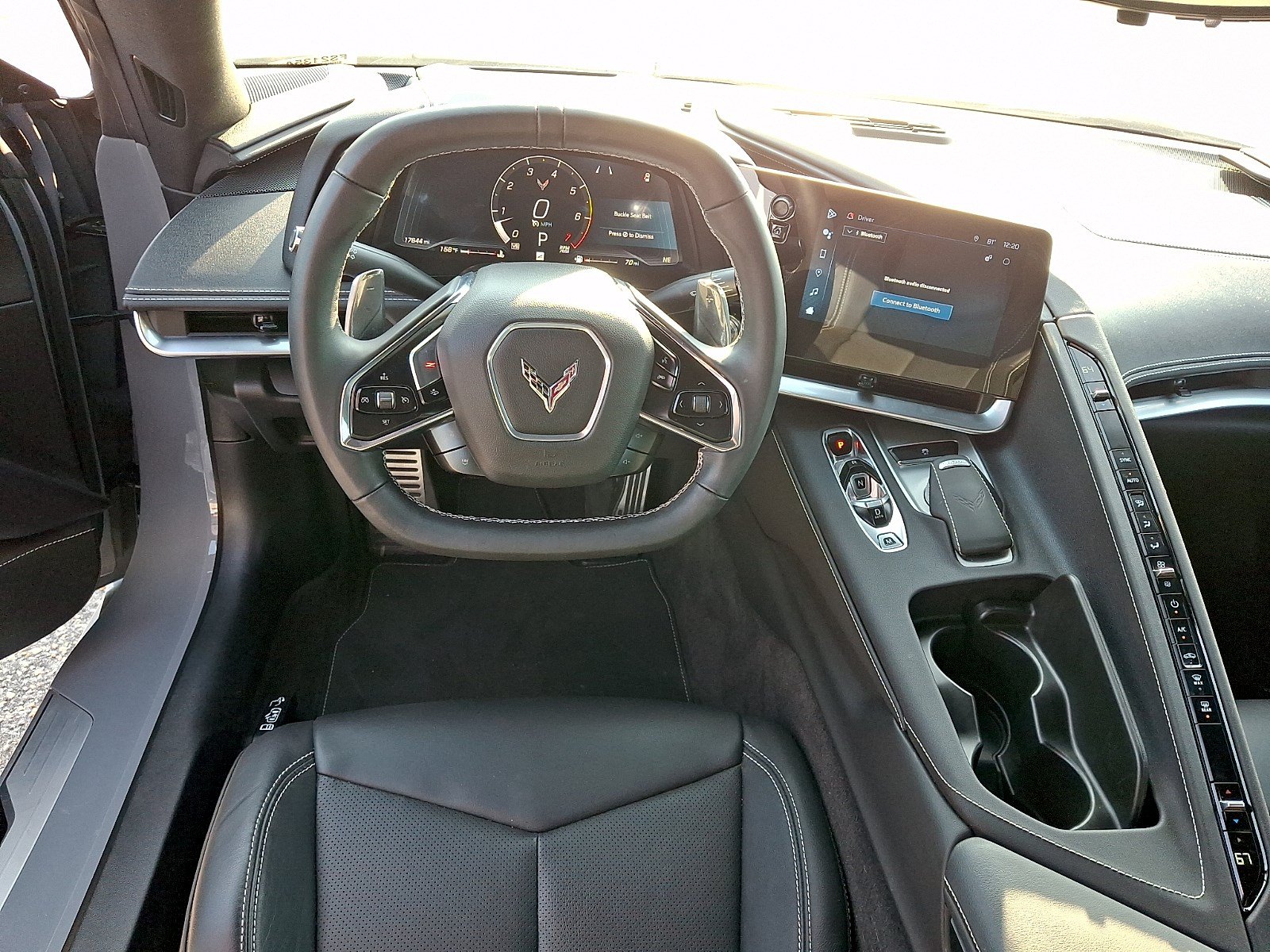 Used 2024 Chevrolet Corvette Stingray Coupe w/ 1LT RWD image 9