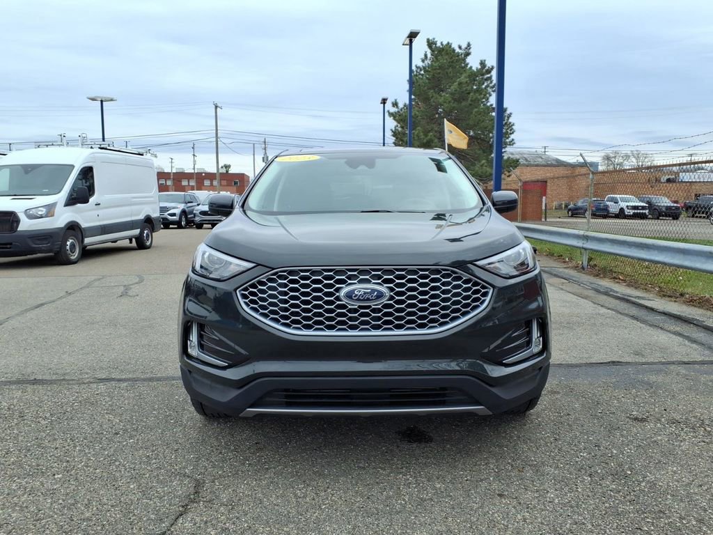 Certified 2023 Ford Edge SEL w/ Convenience Package image 6