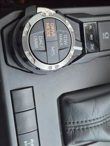 Used 2024 Toyota Tacoma TRD Off-Road AWD/4WD image 15