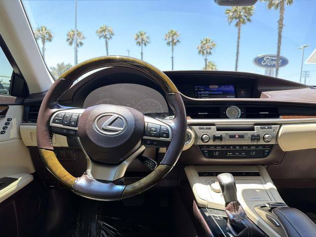 Used 2018 Lexus ES 350 w/ Navigation System Package FWD image 11