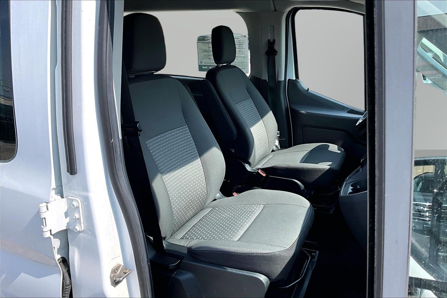 Certified 2020 Ford Transit 350 XLT RWD image 7