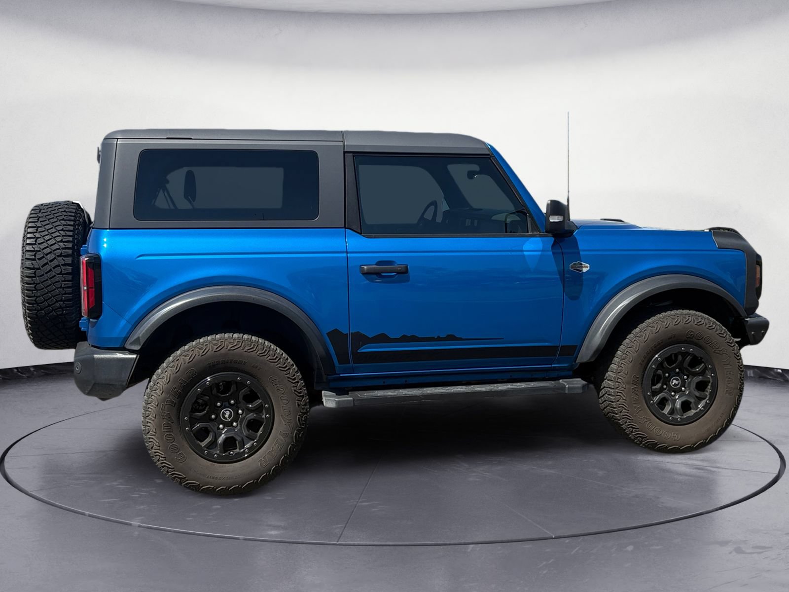 Certified 2022 Ford Bronco Wildtrak AWD/4WD image 6
