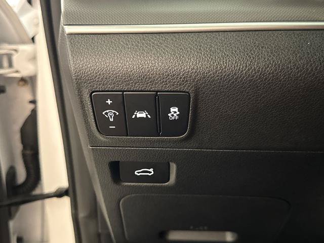 Used 2023 Kia K5 GT-Line w/ GT-Line Premium Package FWD image 13