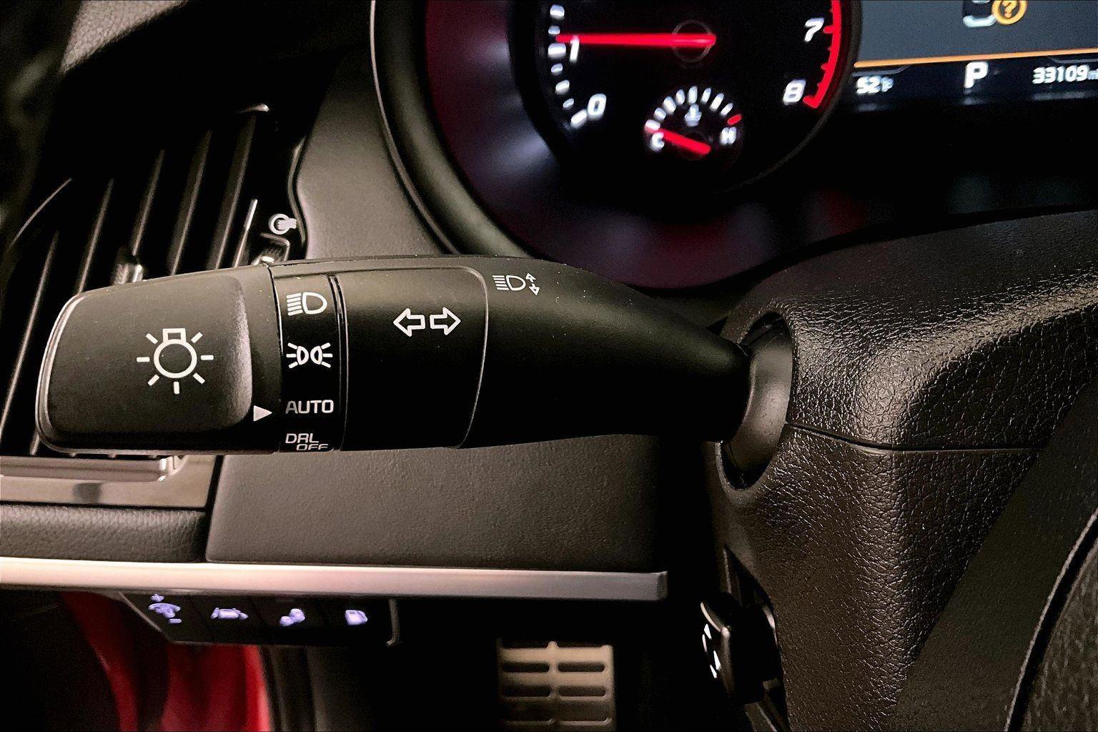 Used 2019 Kia Stinger GT1 image 30