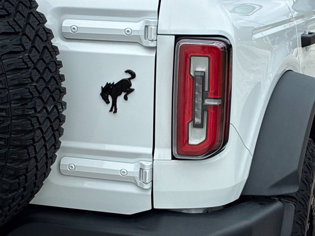 Certified 2024 Ford Bronco Wildtrak AWD/4WD image 15