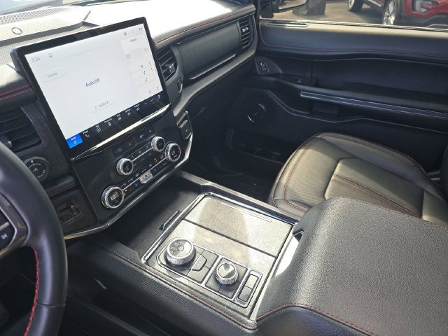 Certified 2024 Ford Expedition Limited AWD/4WD image 32