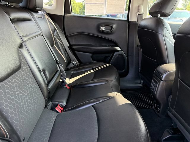 Used 2019 Jeep Compass Latitude w/ Cold Weather Group AWD/4WD image 20