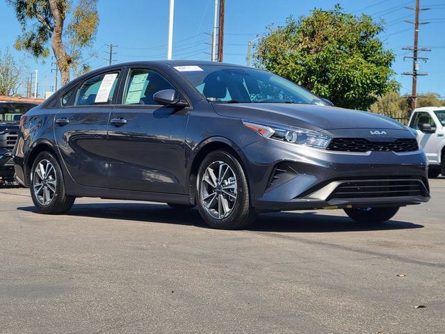 Used 2024 Kia Forte LXS image 6