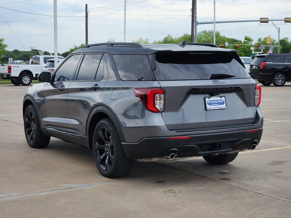 Certified 2022 Ford Explorer ST-Line w/ Class IV Trailer Tow Package RWD image 5