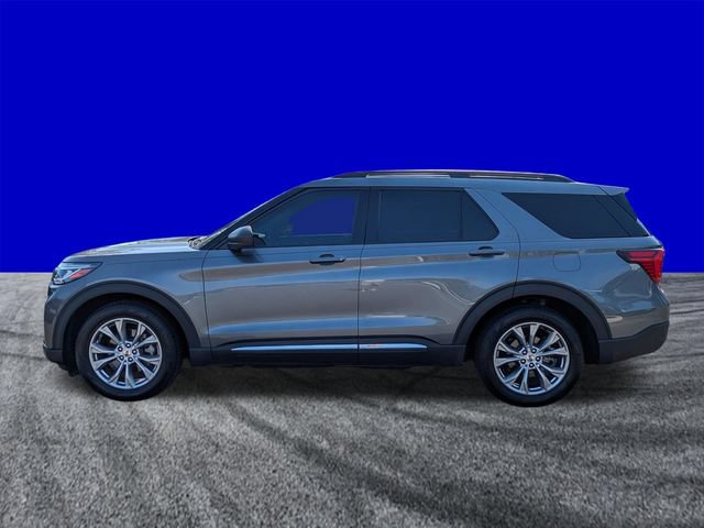 Certified 2025 Ford Explorer Active w/ Active Comfort Package RWD image 7