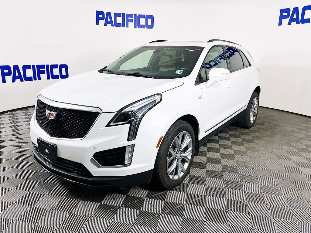 Used 2021 Cadillac XT5 Sportv w/ LPO, Floor Liner Package AWD/4WD image 7