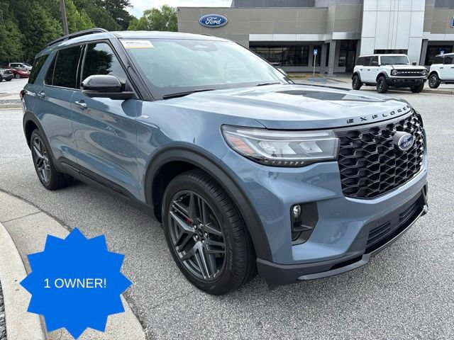 Certified 2025 Ford Explorer ST-Line w/ Premium Package RWD image 2