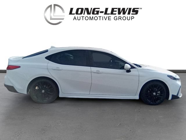 Used 2025 Toyota Camry SE w/ Convenience Package FWD image 6