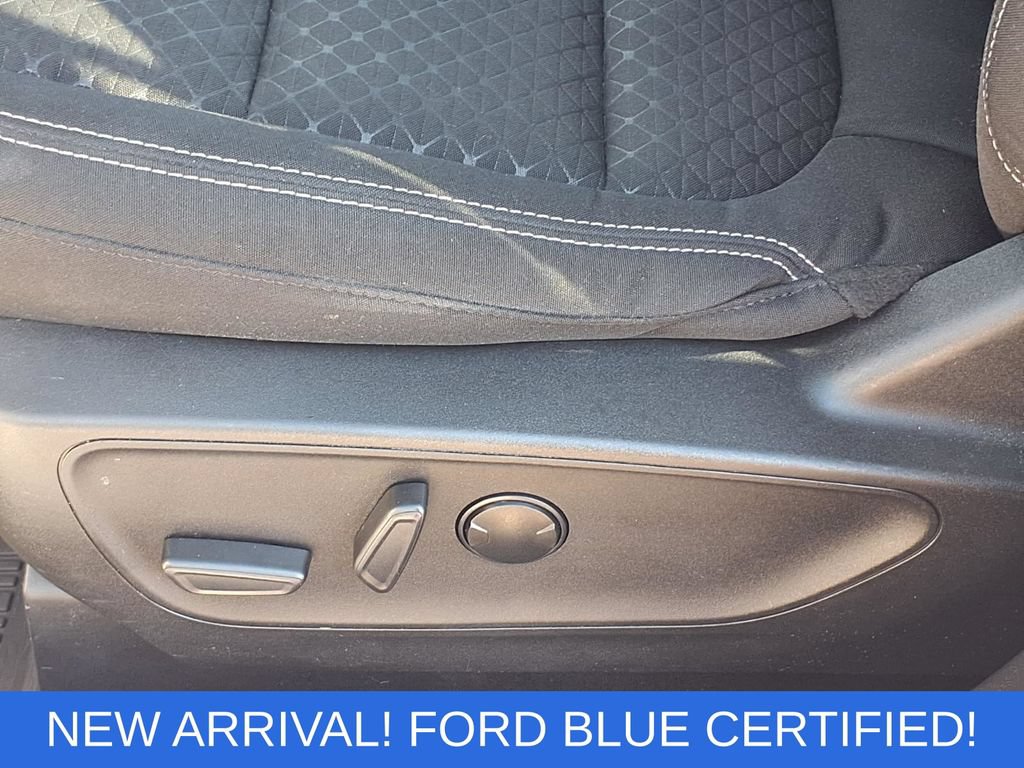 Certified 2023 Ford Escape Active w/ Tech Pack #2 AWD/4WD image 4