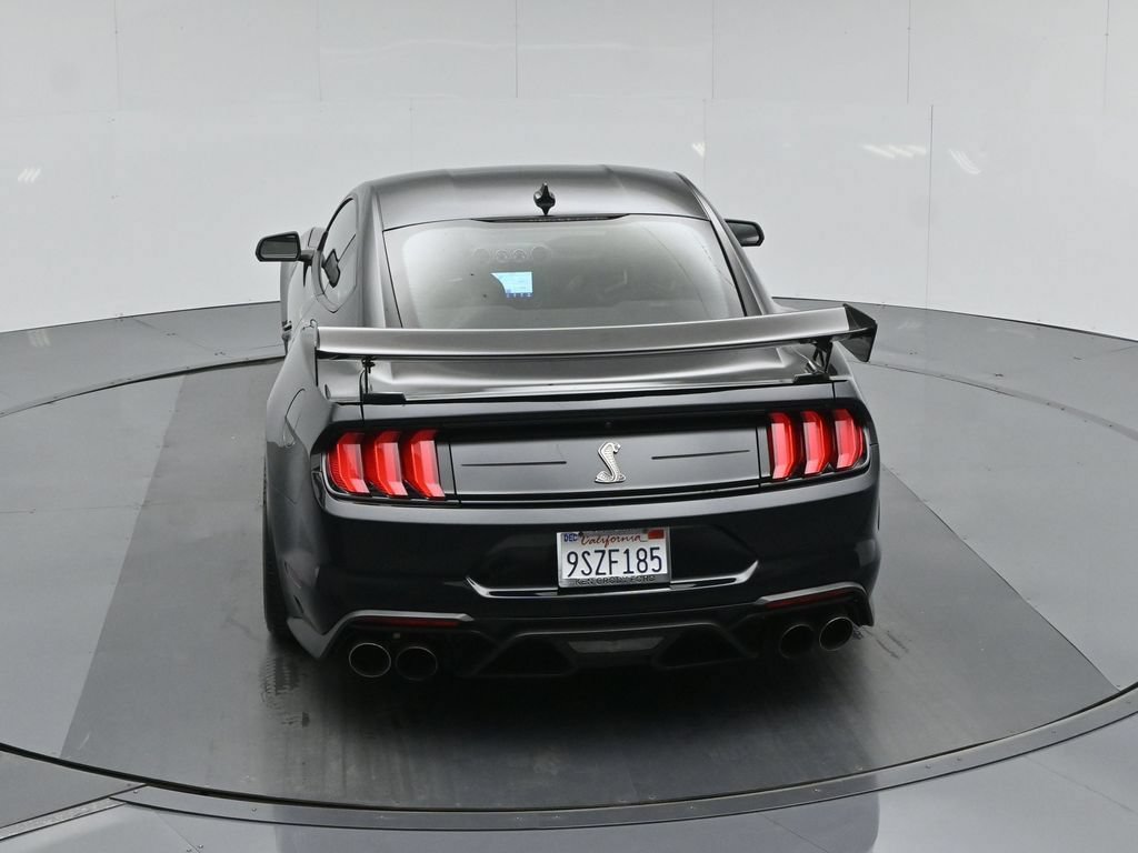 Certified 2021 Ford Mustang Shelby GT500 w/ Carbon Fiber Track Pack RWD image 39
