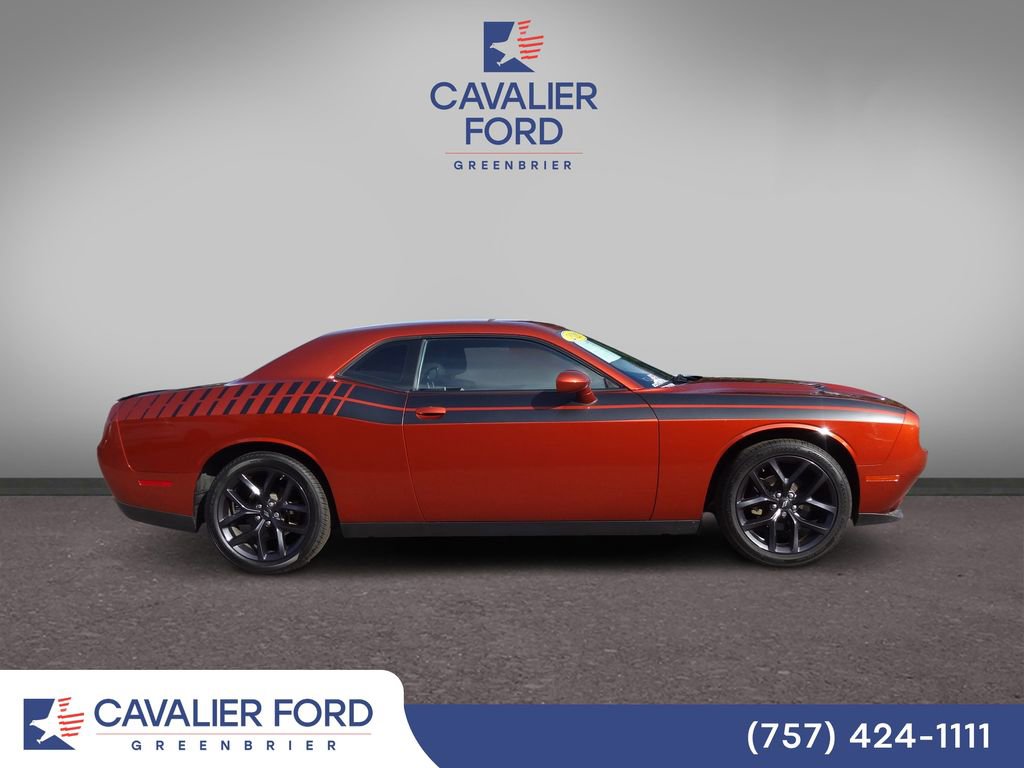 Used 2020 Dodge Challenger SXT w/ Blacktop Package RWD image 2