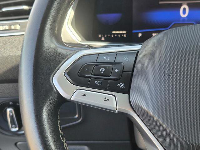 Used 2022 Volkswagen Tiguan SE image 25