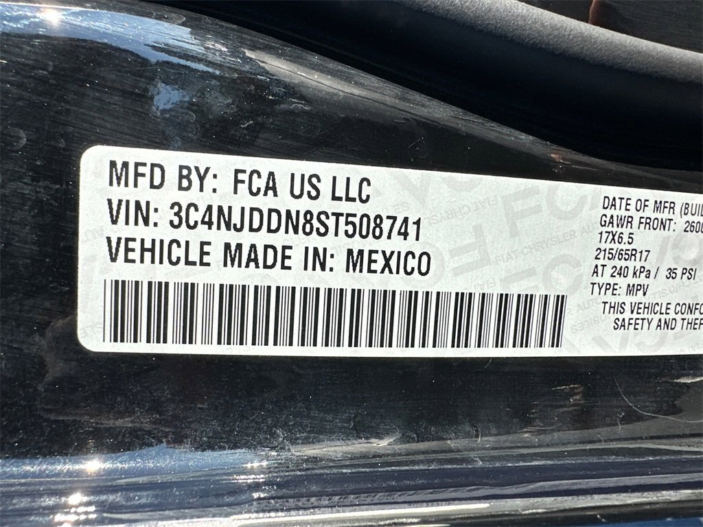 Used 2025 Jeep Compass Trailhawk w/ Trailhawk Elite Group image 31