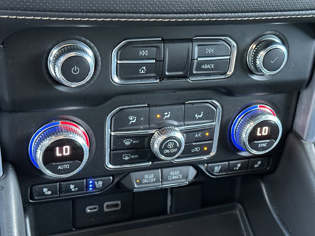 Used 2023 GMC Yukon SLT RWD image 20