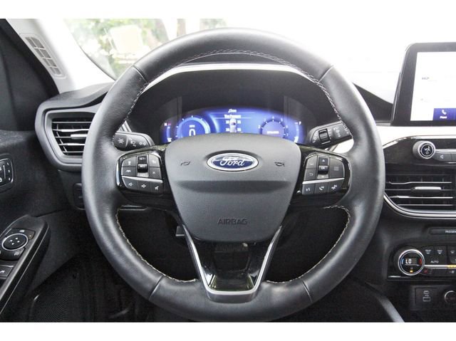 Certified 2021 Ford Escape Titanium w/ Titanium Elite Package AWD/4WD image 14