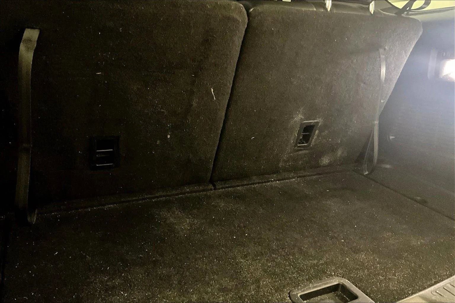 Certified 2022 Ford Explorer XLT w/ Equipment Group 202A image 35