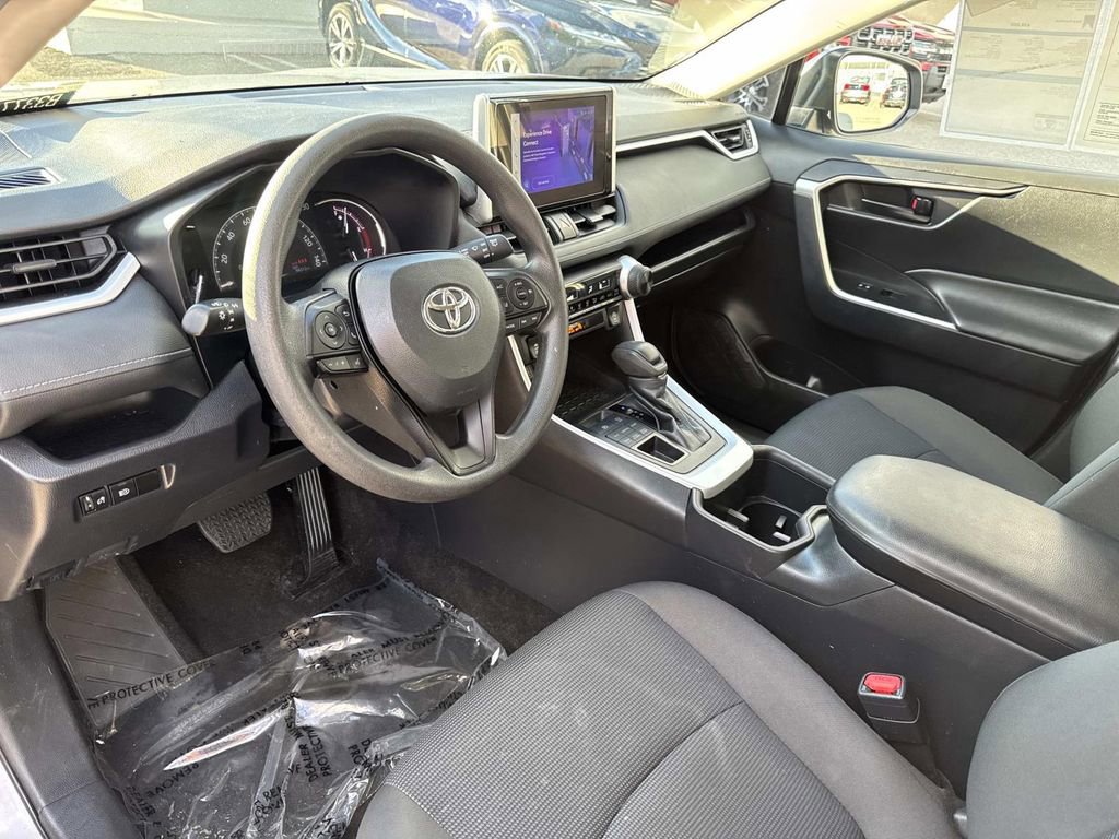 Used 2024 Toyota RAV4 LE image 16
