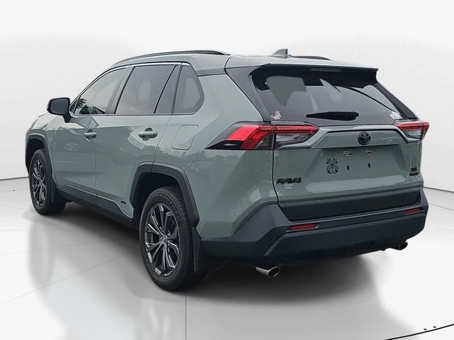 Used 2023 Toyota RAV4 XLE Premium AWD/4WD image 5