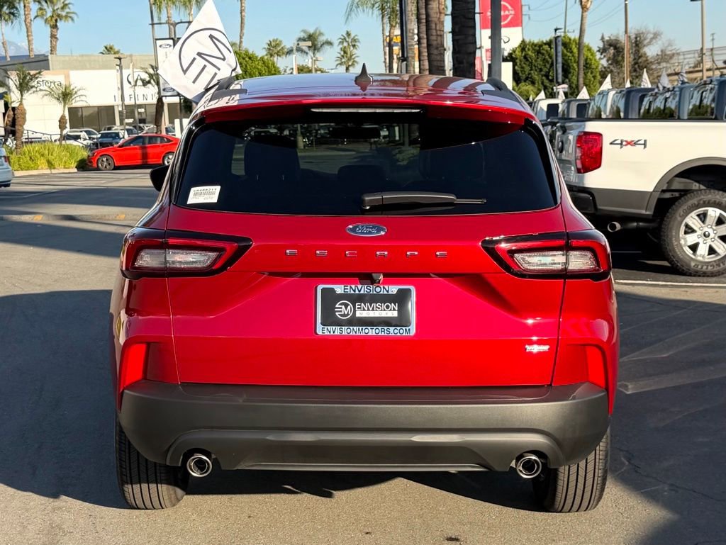 Certified 2025 Ford Escape ST-Line w/ Equipment Group 301A image 8