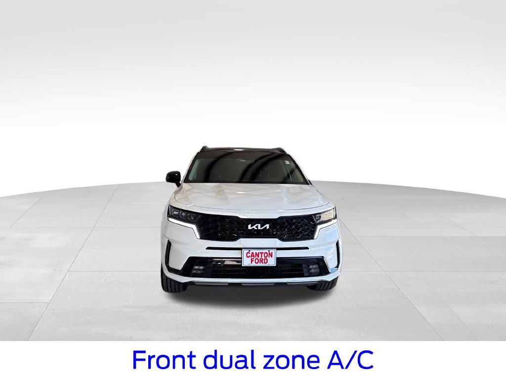Used 2023 Kia Sorento SX AWD/4WD image 10