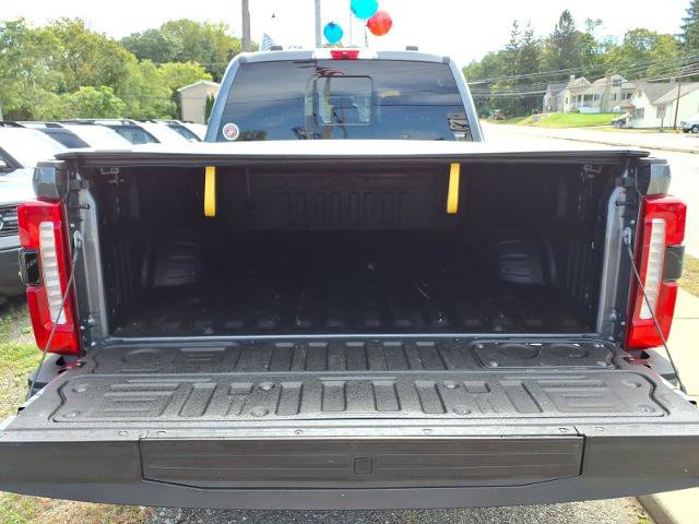 Certified 2024 Ford F250 Lariat w/ Lariat Ultimate Package AWD/4WD image 10