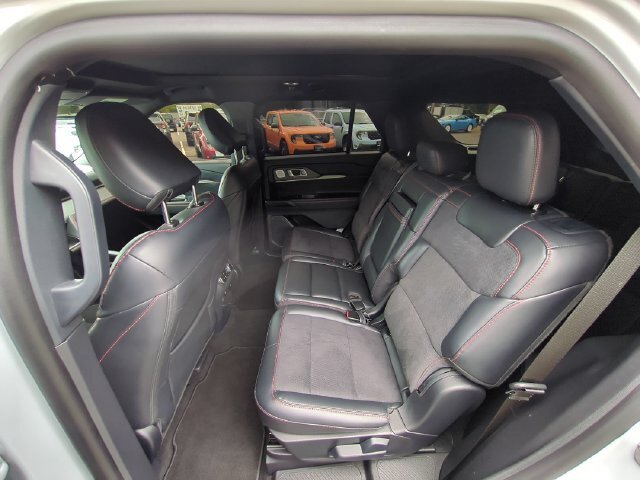 Certified 2026 Ford Explorer ST w/ Sun And Sound Package AWD/4WD image 31