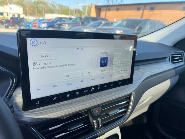 Certified 2023 Ford Escape Platinum AWD/4WD image 12