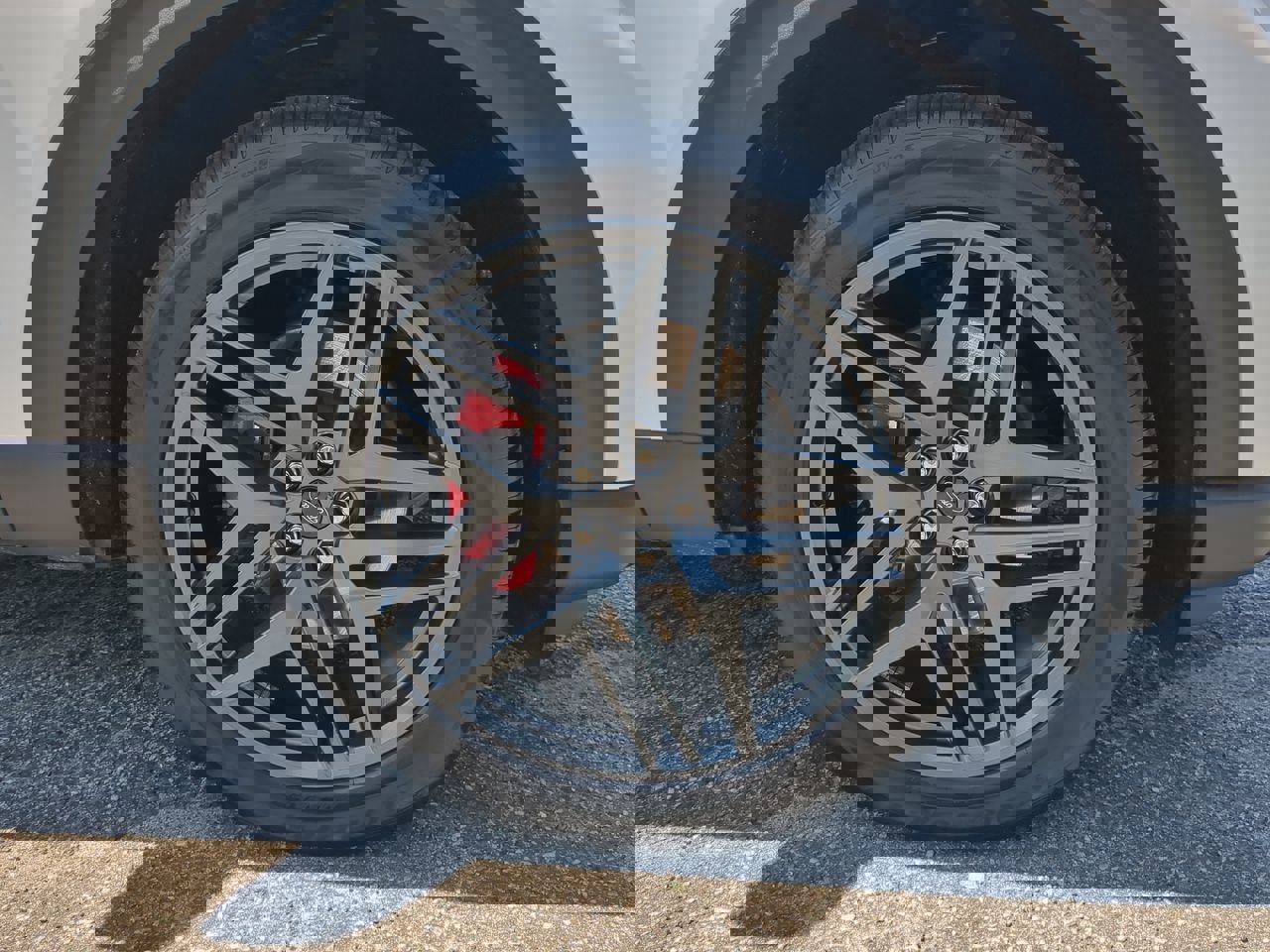 Certified 2025 Ford Explorer ST-Line w/ Premium Package image 9