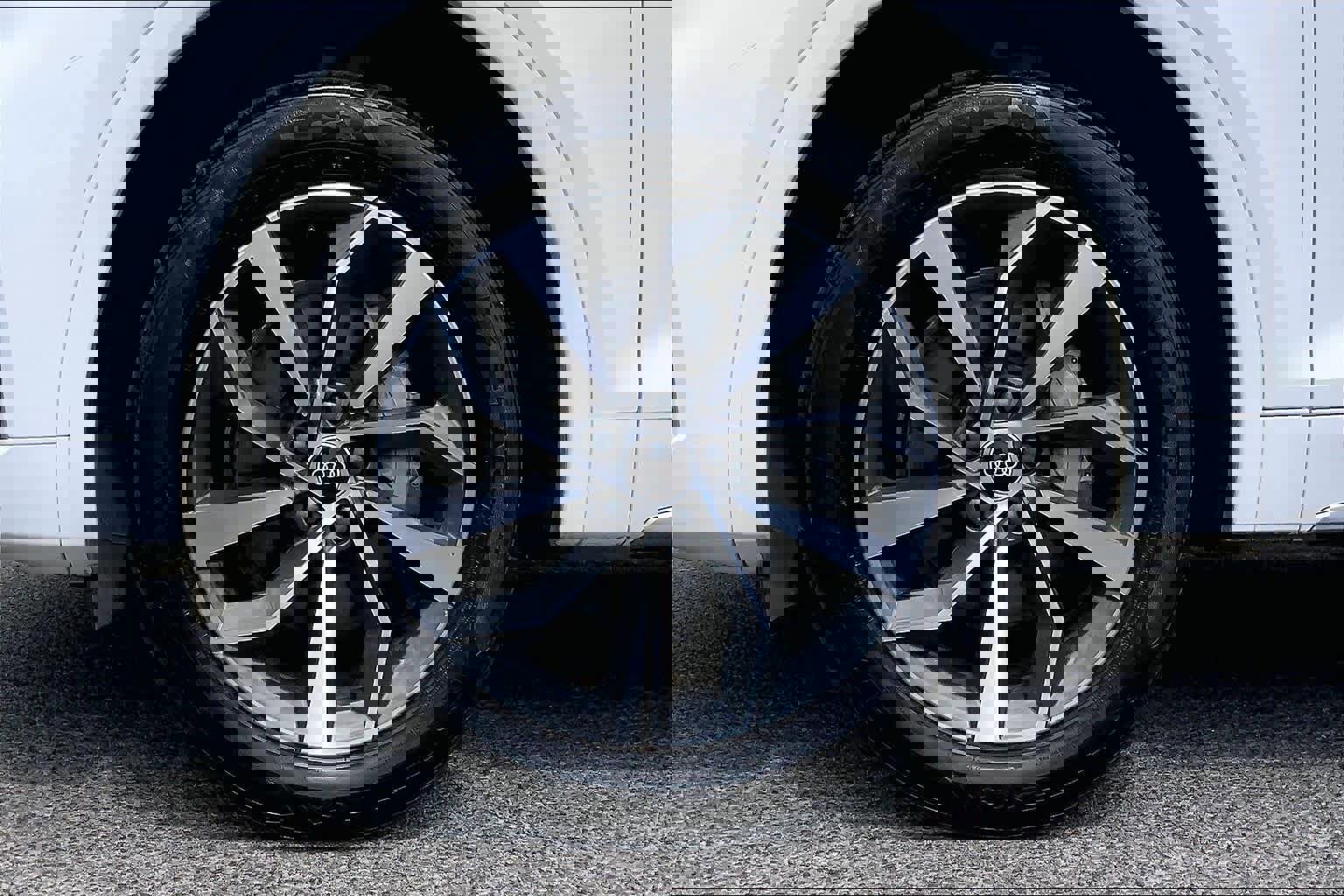 Used 2023 Audi Q5 2.0T Premium Plus image 10