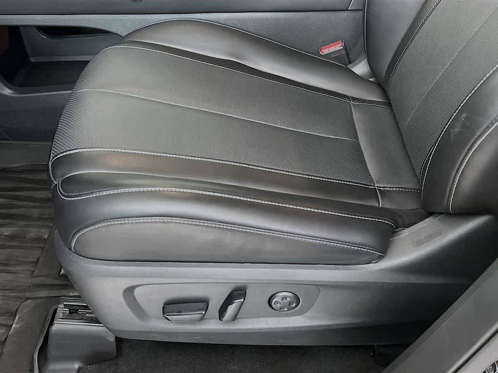 Used 2024 INFINITI QX60 Luxe AWD/4WD image 30