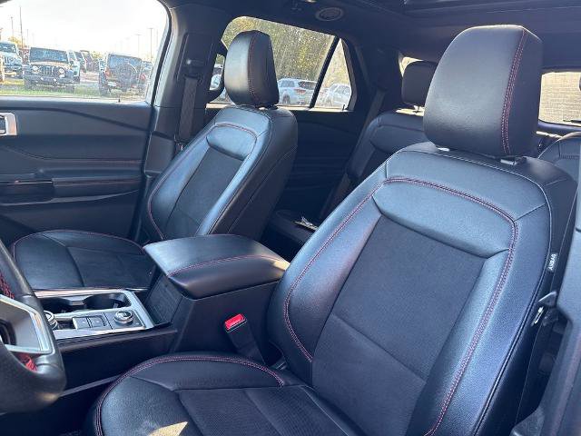 Certified 2023 Ford Explorer ST-Line w/ Class IV Trailer Tow Package AWD/4WD image 6
