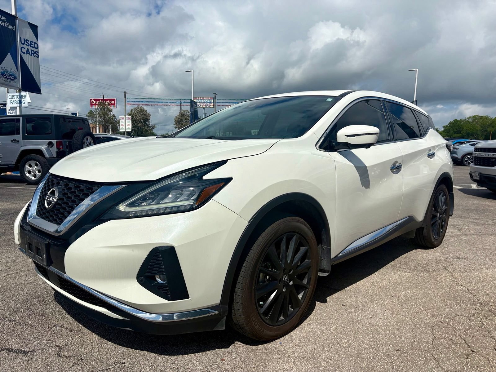 Used 2023 Nissan Murano SL w/ SL Moonroof Package FWD image 9