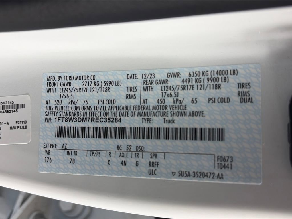 Certified 2024 Ford F350 Platinum image 9