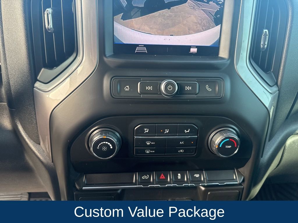 Used 2021 Chevrolet Silverado 1500 Custom image 17