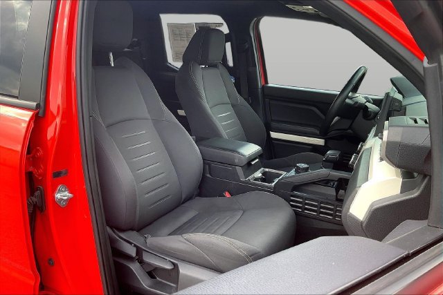 Used 2024 Toyota Tacoma TRD Off-Road AWD/4WD image 8