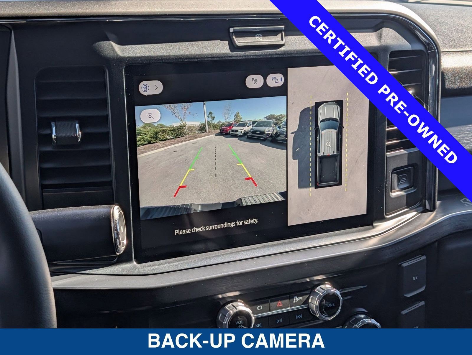 Certified 2025 Ford F250 Lariat w/ Black Appearance Package image 29