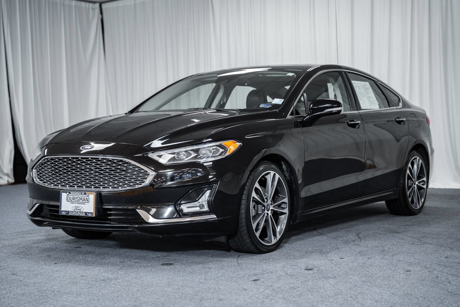 Certified 2019 Ford Fusion Titanium AWD/4WD image 3