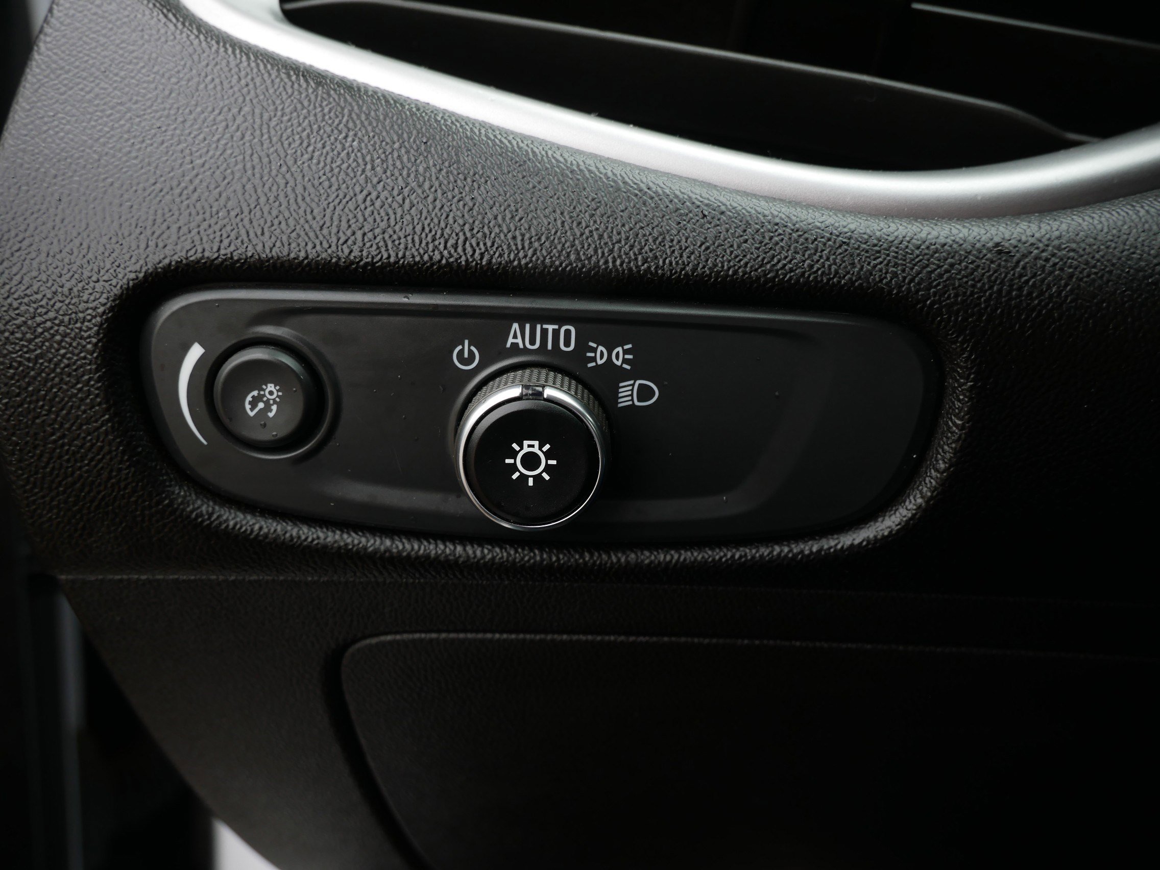Used 2024 Chevrolet Malibu LT FWD image 26