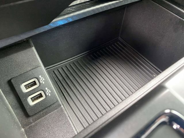 Certified 2019 Ford F150 XLT w/ Equipment Group 302A Luxury image 28