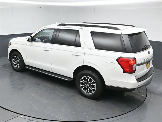 Certified 2023 Ford Expedition XLT image 8