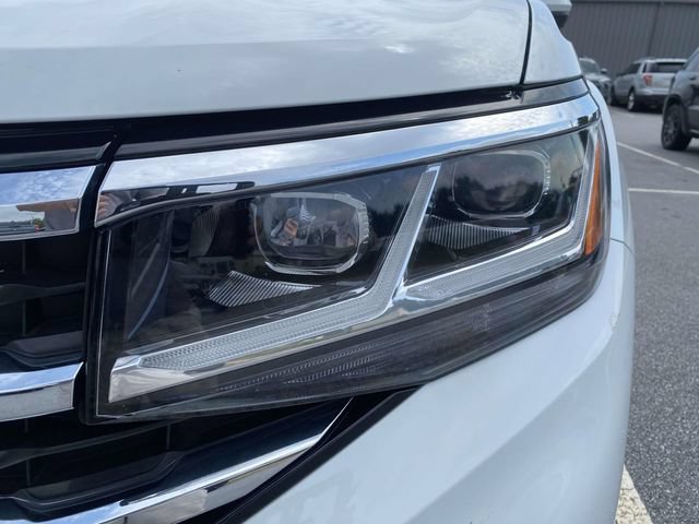 Used 2023 Volkswagen Atlas SE w/ Black Wheel Package FWD image 12