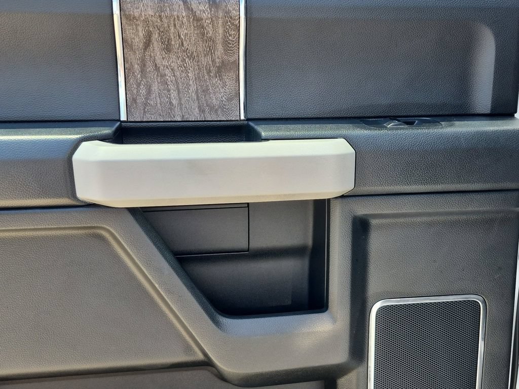 Certified 2019 Ford F450 Lariat w/ Lariat Ultimate Package AWD/4WD image 19