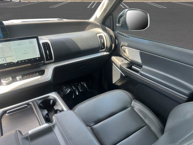 Certified 2025 Ford Expedition Active RWD image 15