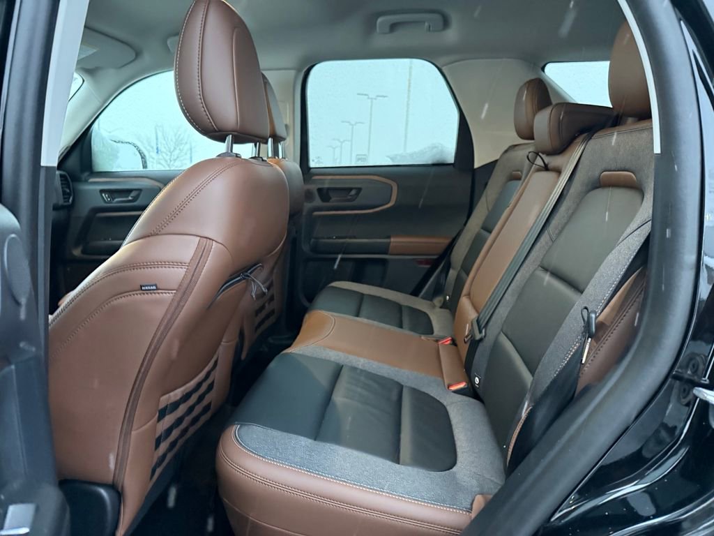 Certified 2023 Ford Bronco Sport Outer Banks w/ Tech Package image 13