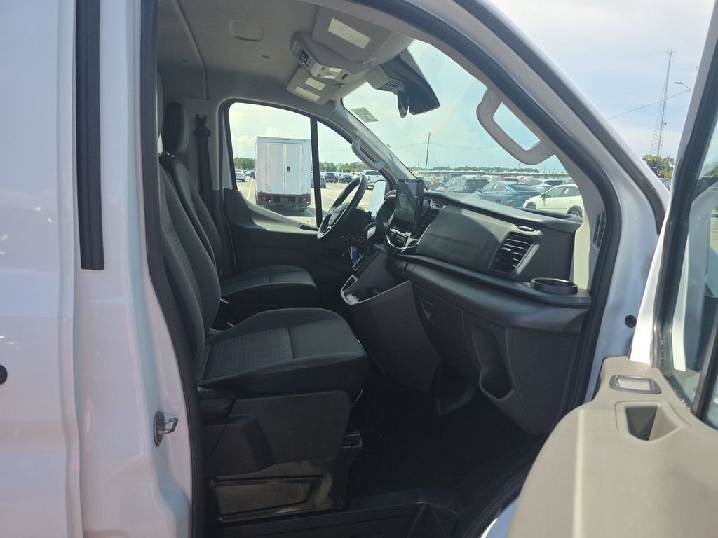 Certified 2023 Ford Transit 350 XLT RWD image 6